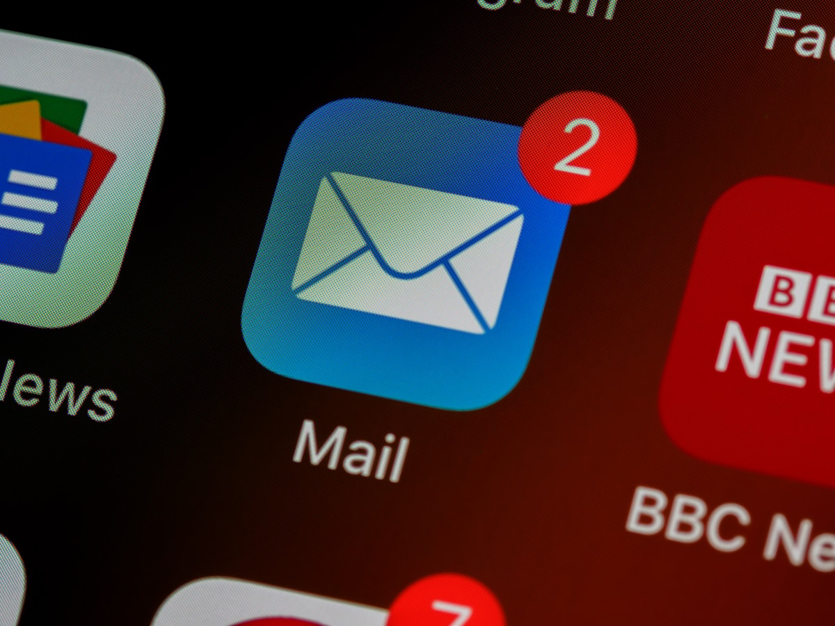 WhatsApp & Email Automation